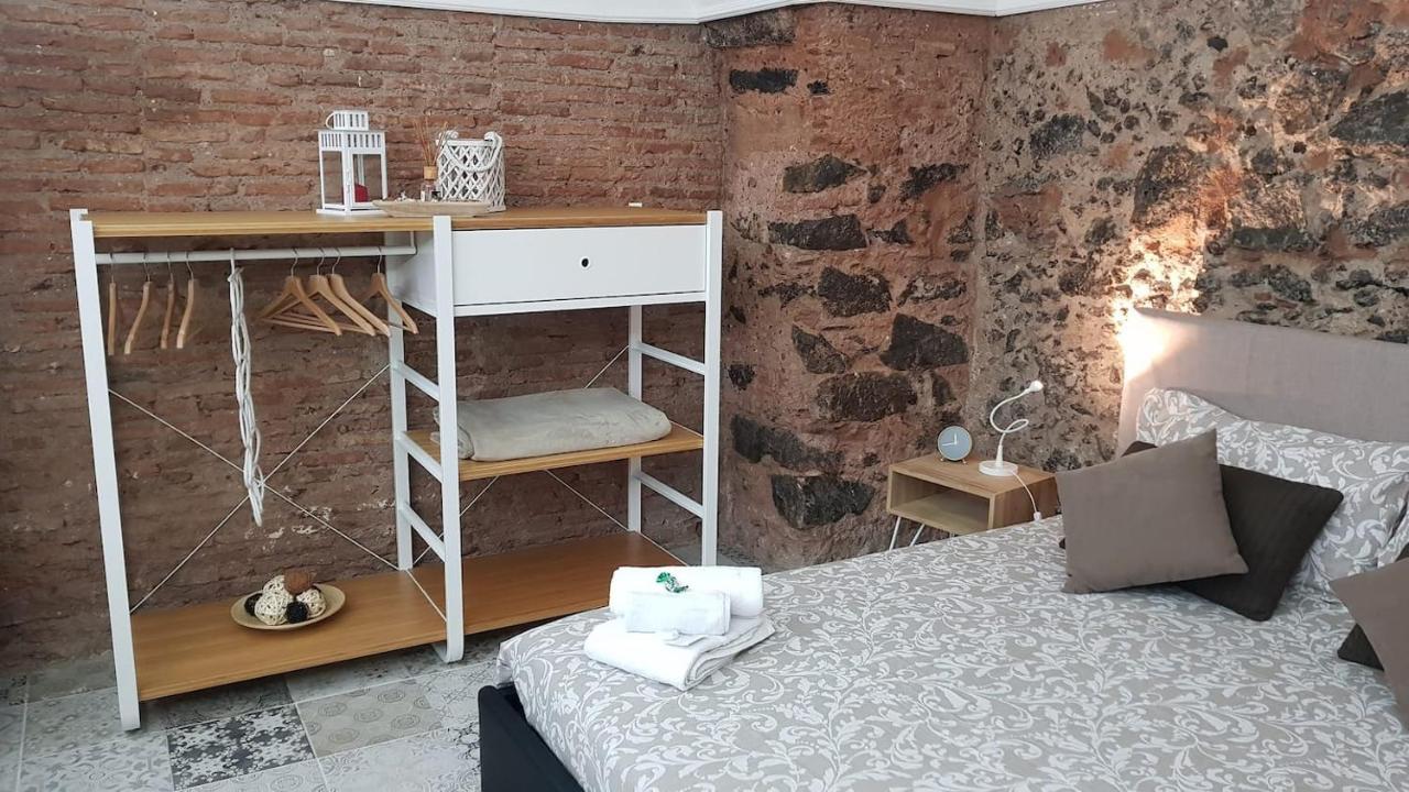 La Piccola Grotta Ursino Villa Catania Luaran gambar