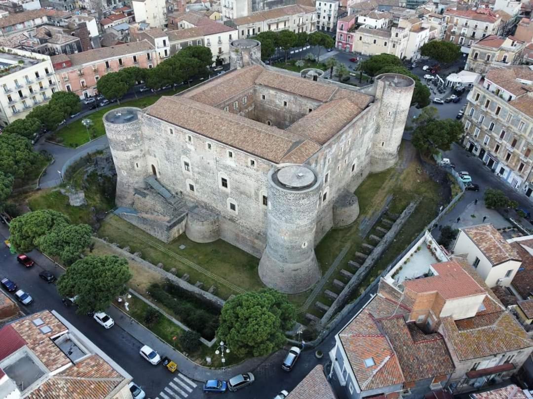 La Piccola Grotta Ursino Villa Catania Luaran gambar