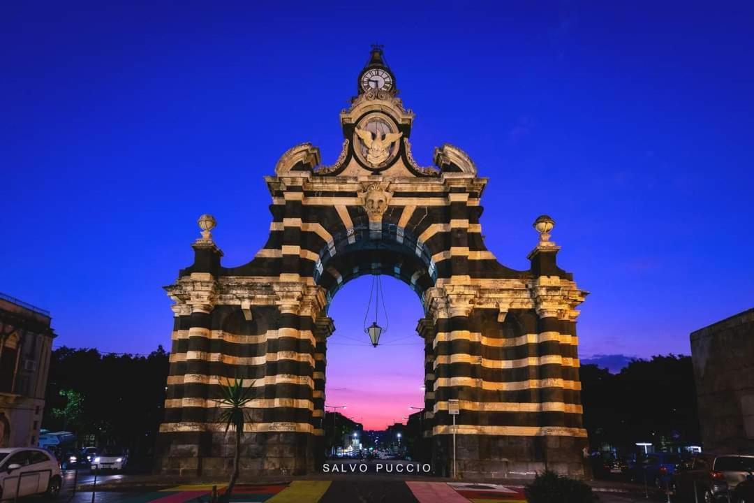 La Piccola Grotta Ursino Villa Catania Luaran gambar