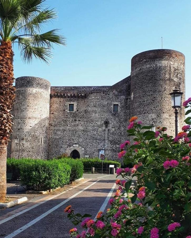 La Piccola Grotta Ursino Villa Catania Luaran gambar