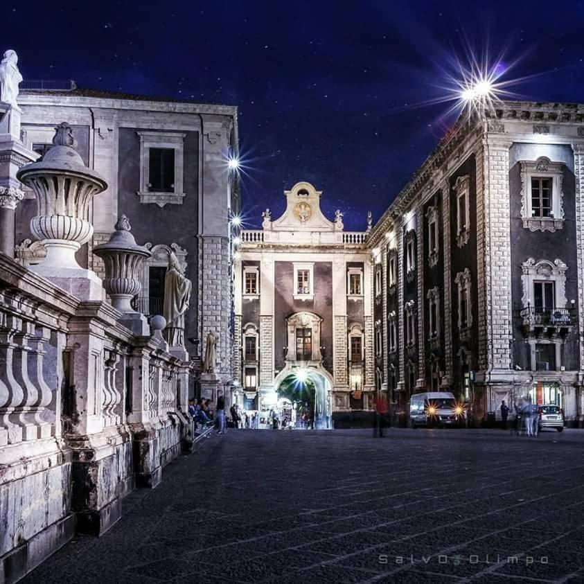 La Piccola Grotta Ursino Villa Catania Luaran gambar