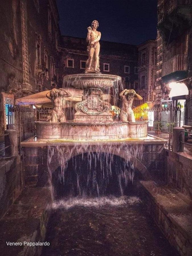 La Piccola Grotta Ursino Villa Catania Luaran gambar