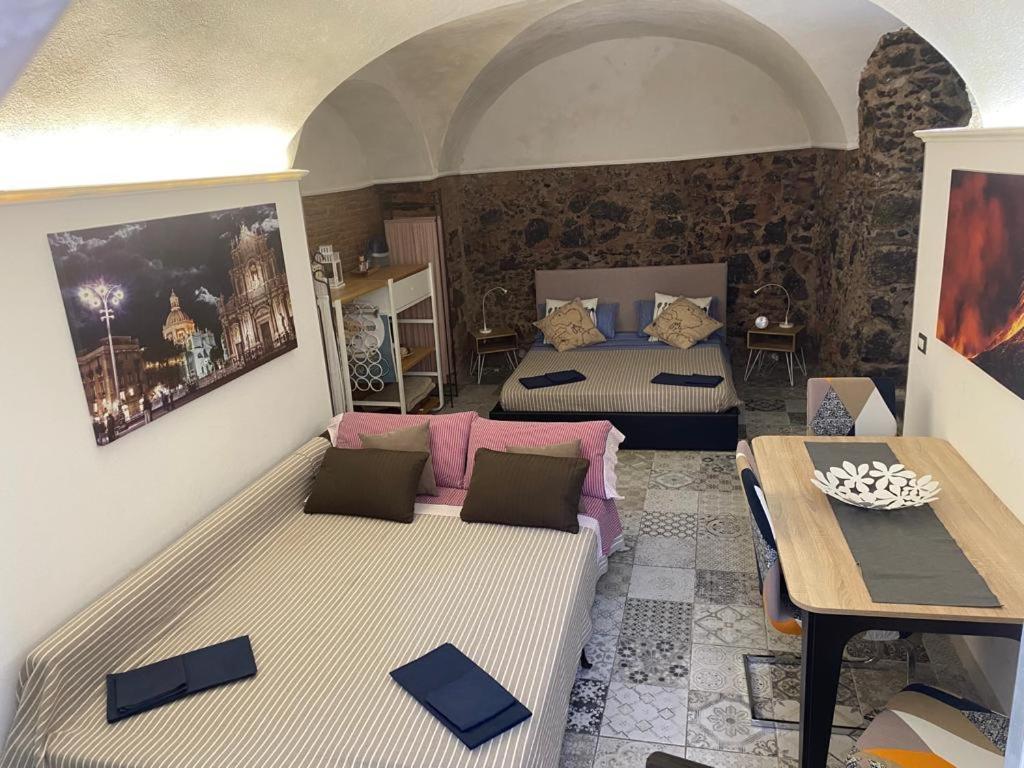 La Piccola Grotta Ursino Villa Catania Luaran gambar