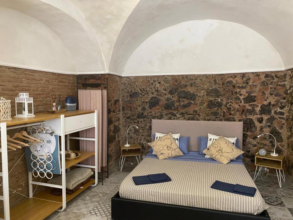 La Piccola Grotta Ursino Villa Catania Luaran gambar