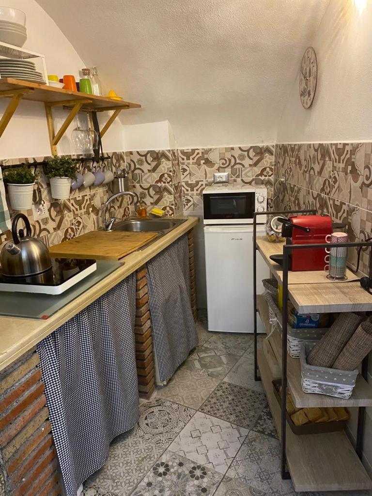 La Piccola Grotta Ursino Villa Catania Luaran gambar